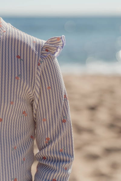 pol_pl_Little-Dutch-Swimsuit-z-dlugim-rekawem-Dreamy-Stripes-UPF40-62-68-5873_11.jpg