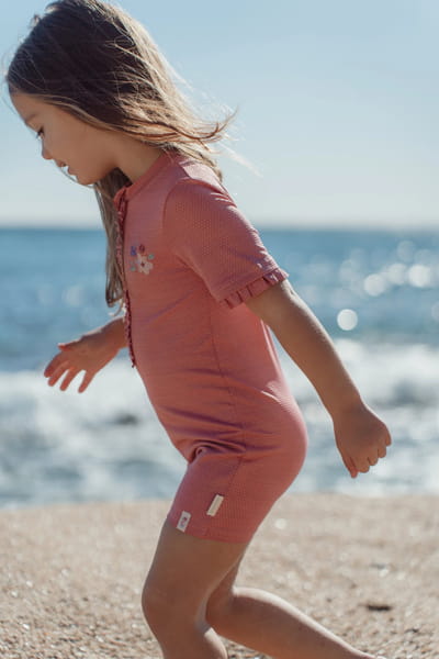 pol_pl_Little-Dutch-Swimsuit-z-krotkim-rekawem-Dreamy-Pink-Sparkle-62-68-5889_5.jpg