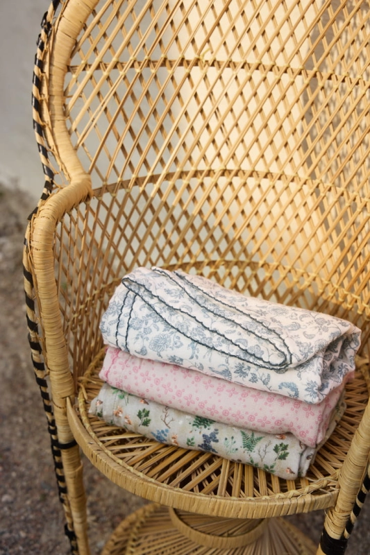 pol_pl_Elodie-Details-Kocyk-bawelna-muslin-Garden-Leo-Toile-35374_1.jpg