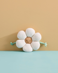 pol_pl_Kids-Concept-Poduszka-kwiatek-36009_5.jpg