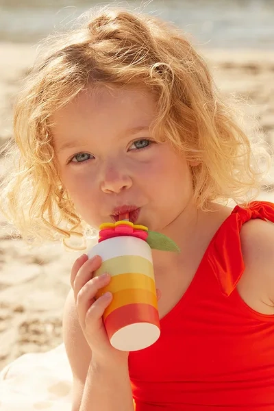 pol_pl_Kids-Concept-Zestaw-do-napojow-KIDS-HUB-35703_5.webp