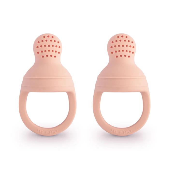 Blush_SiliconeFreshFoodFeeder.webp