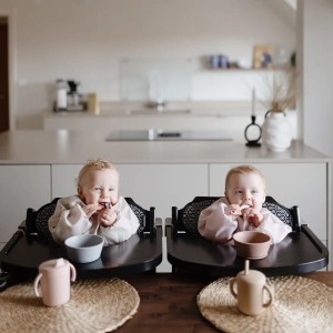 twins-shoot-2023-5_18e366b4-9dc1-419c-bc84-b135b4e8a6f7.webp