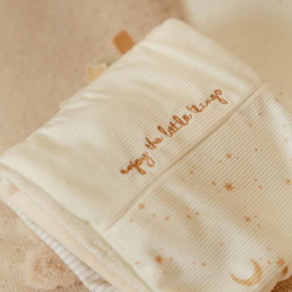 pol_pl_Little-Dutch-Duza-ksiazeczka-aktywizujaca-Newborn-Naturals-5406_2.jpg