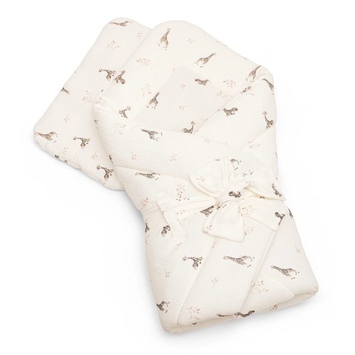 2w1-rozekposciel-z-organicznego-muslinu-giraffes-my-memi.webp